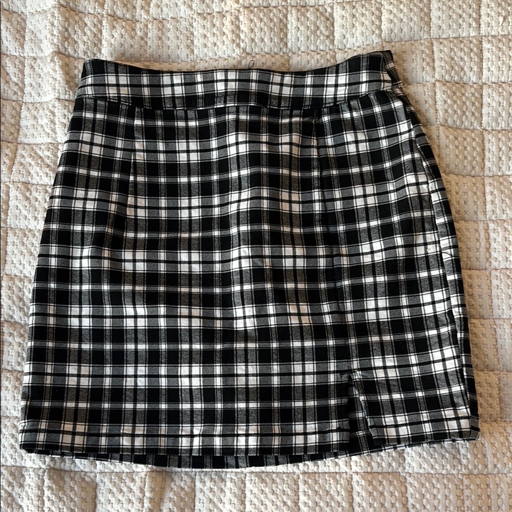 Garage Black and White gingham Skirt with slit